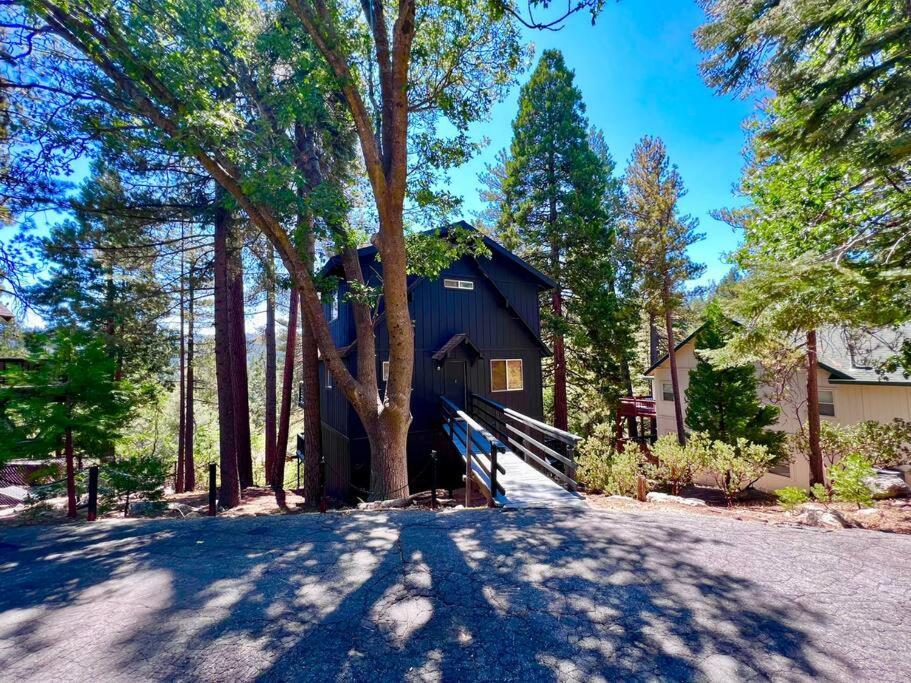 Glimmer Chalet Treetop A-Frame Cabin Lake View Лейк-Эрроухед Экстерьер фото